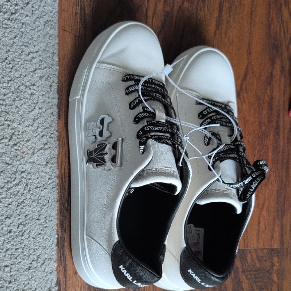Karl Lagerfeld Cream Sneakers with Black Details - Picture 3 of 5
